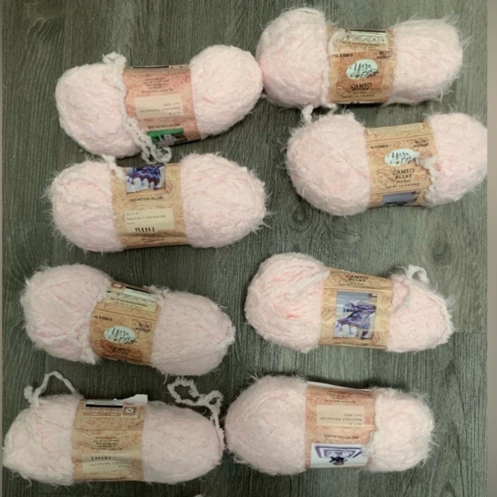 Yarn Bee Cameo Bulky Yarn - Pink Pearl - 8
Skeins